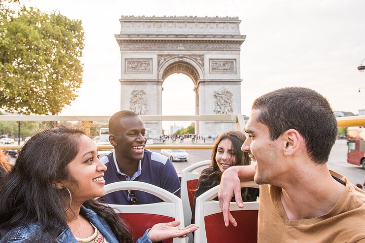 Paris Big Bus Hop-On Hop-Off Tour including Seine River Cruise