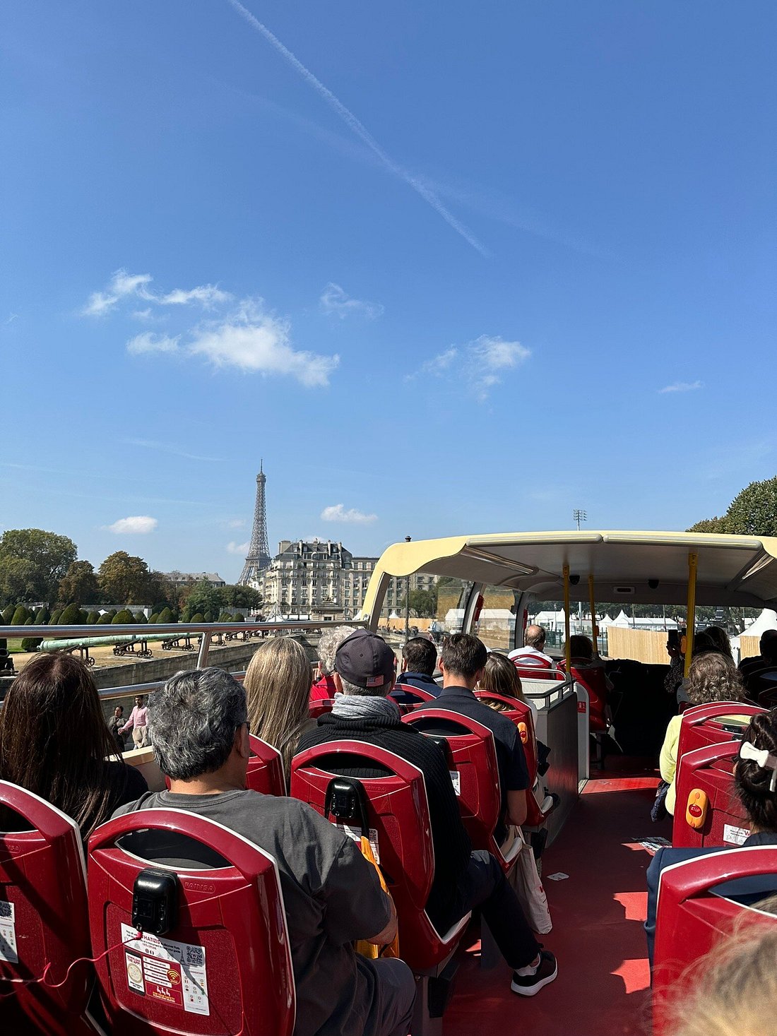 Paris Big Bus Hop-On Hop-Off Tour including Seine River Cruise